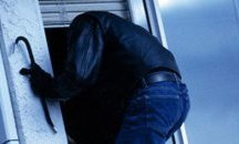 Арестуваха за броени часове двама 18-годишни джебчии във Видинско