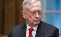 Министърът на отбраната в САЩ подаде оставка