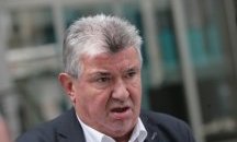 Бизнесът продължава да настоява за оставка на шефа на НЕК