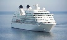 Коронавирусът блокира круизен кораб с 6 000 пътници в италианско пристанище