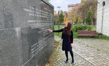 Херо Мустафа почете жертвите на комунизма в София