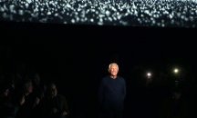 Джорджо Армани евакуиран заради пожар на остров край Сицилия