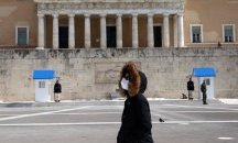 95 нови случая на коронавирус в Гърция, Турция спира влакове и отменя полети