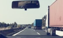 Спират камионите на паркинги у нас, за да няма трафик около Видин и Русе