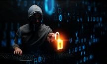 Българи са арестувани при мащабна операция срещу киберпрестъпници