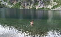 Турист се изкъпа в езерото „Бъбрека”