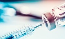 Covid-19 по света: Великобритания проучва за смесване на ваксини