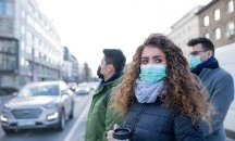 „Не е време за отпускане“: Скок на случаите на коронавирус и грип в Европа