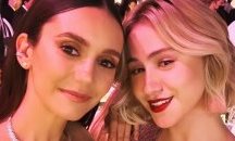 Мария Бакалова и Нина Добрев по червения килим в Кан