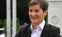 Вучич отново номинира Ана Бърнабич за премиер на Сърбия