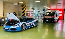 Италиански полицаи летят с ламборгини, за да доставят два бъбрека за трансплантация